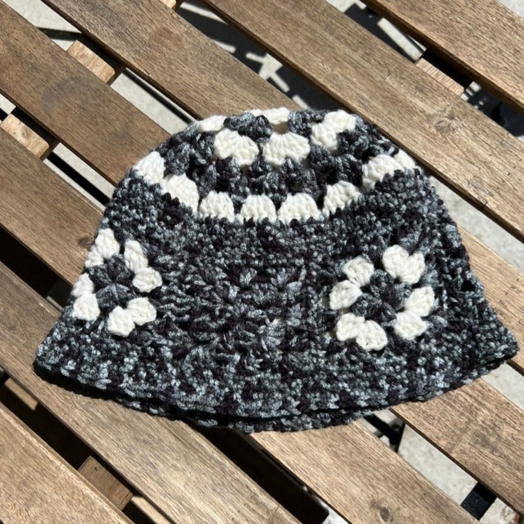 Navy, Gray & White Granny Square Bucket Hat 💙